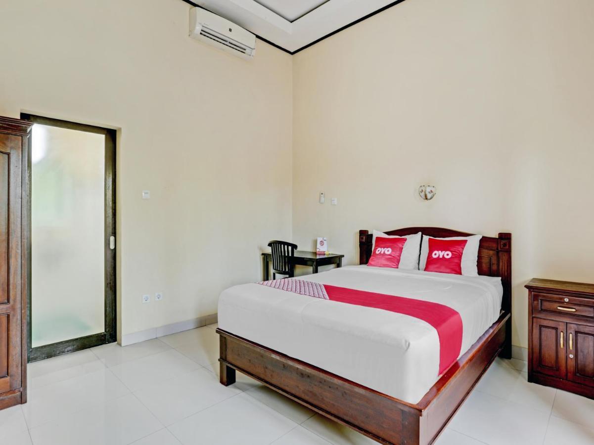 Oyo 90458 Pucuk Bali Guest House チャングー エクステリア 写真